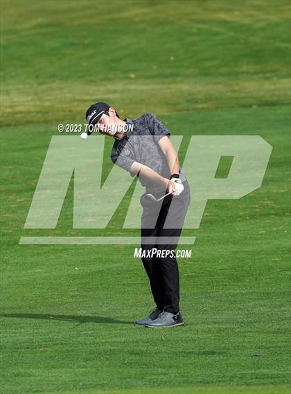 Thumbnail 2 in CHSAA 5A Championship - Day 2 photogallery.