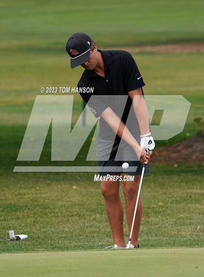 Thumbnail 3 in CHSAA 5A Championship - Day 2 photogallery.