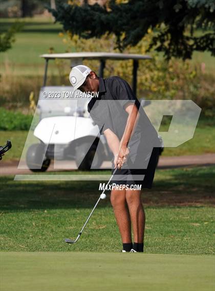 Thumbnail 1 in CHSAA 5A Championship - Day 2 photogallery.