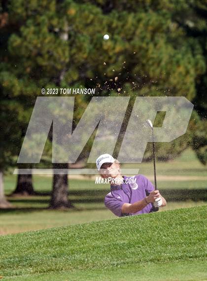 Thumbnail 1 in CHSAA 5A Championship - Day 2 photogallery.