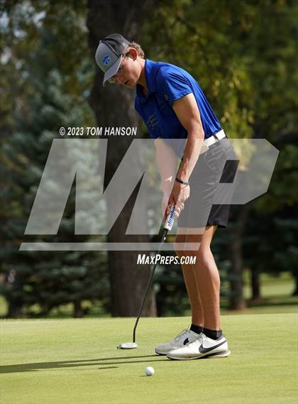 Thumbnail 2 in CHSAA 5A Championship - Day 2 photogallery.