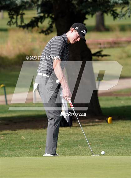 Thumbnail 2 in CHSAA 5A Championship - Day 2 photogallery.