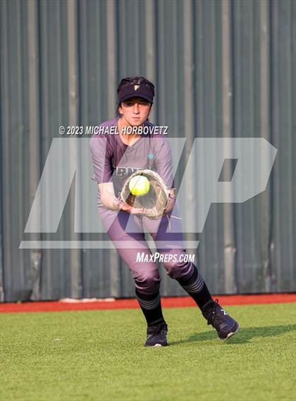 Thumbnail 3 in Forney @ Melissa (UIL 5A Regional Quarterfinals) photogallery.