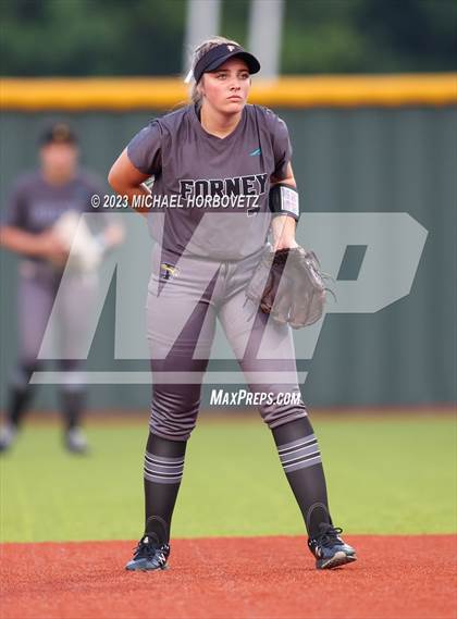 Thumbnail 2 in Forney @ Melissa (UIL 5A Regional Quarterfinals) photogallery.