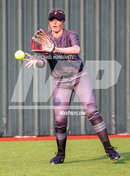 Thumbnail 2 in Forney @ Melissa (UIL 5A Regional Quarterfinals) photogallery.