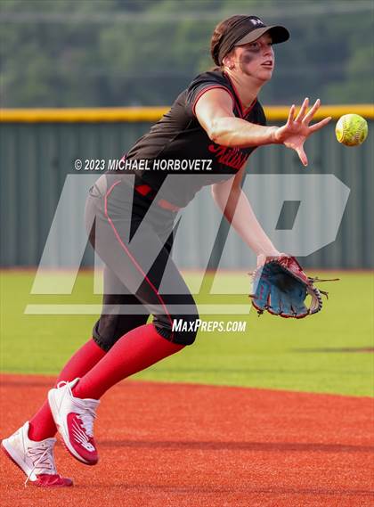 Thumbnail 3 in Forney @ Melissa (UIL 5A Regional Quarterfinals) photogallery.