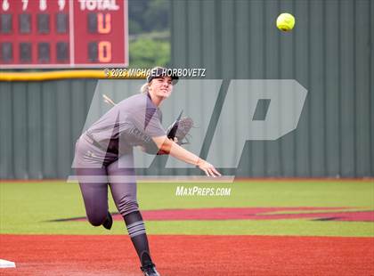 Thumbnail 2 in Forney @ Melissa (UIL 5A Regional Quarterfinals) photogallery.