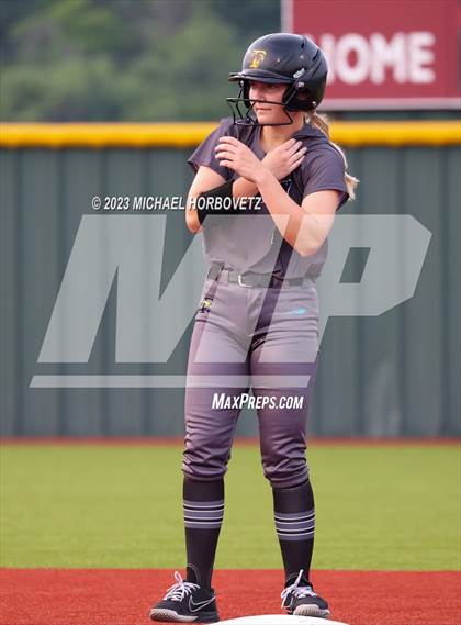 Thumbnail 2 in Forney @ Melissa (UIL 5A Regional Quarterfinals) photogallery.