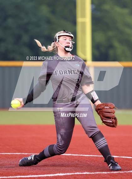 Thumbnail 3 in Forney @ Melissa (UIL 5A Regional Quarterfinals) photogallery.