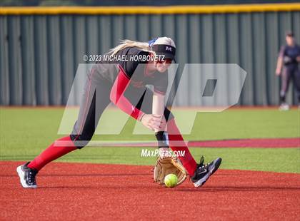 Thumbnail 2 in Forney @ Melissa (UIL 5A Regional Quarterfinals) photogallery.
