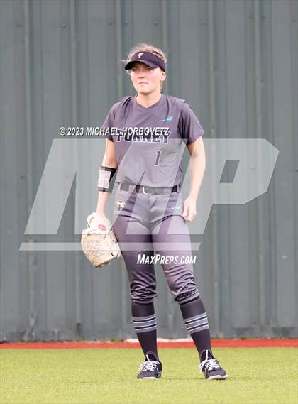Thumbnail 2 in Forney @ Melissa (UIL 5A Regional Quarterfinals) photogallery.