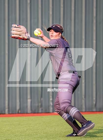 Thumbnail 2 in Forney @ Melissa (UIL 5A Regional Quarterfinals) photogallery.