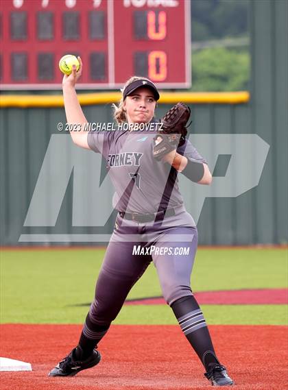 Thumbnail 1 in Forney @ Melissa (UIL 5A Regional Quarterfinals) photogallery.
