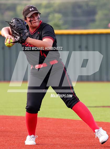 Thumbnail 2 in Forney @ Melissa (UIL 5A Regional Quarterfinals) photogallery.