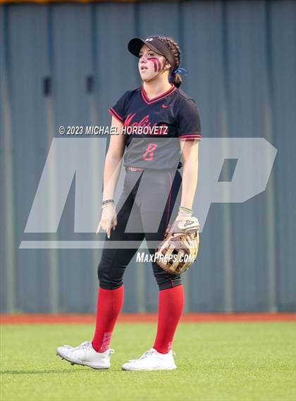 Thumbnail 1 in Forney @ Melissa (UIL 5A Regional Quarterfinals) photogallery.