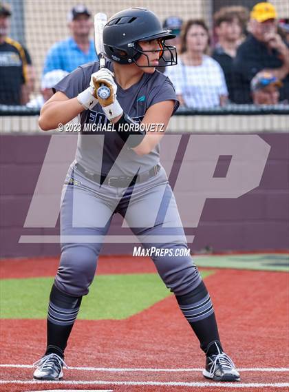 Thumbnail 3 in Forney @ Melissa (UIL 5A Regional Quarterfinals) photogallery.