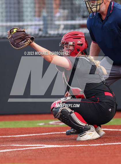 Thumbnail 2 in Forney @ Melissa (UIL 5A Regional Quarterfinals) photogallery.