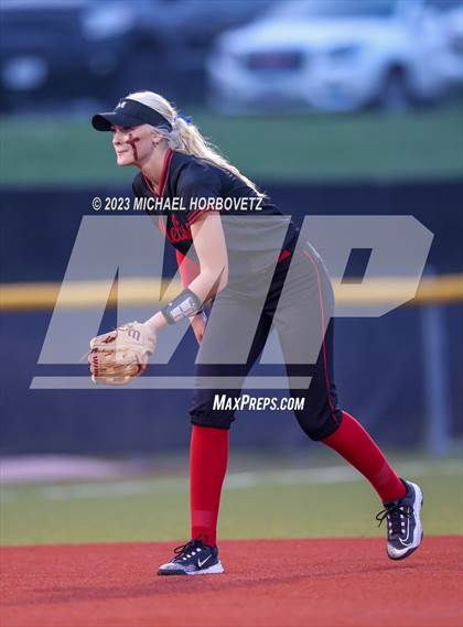 Thumbnail 2 in Forney @ Melissa (UIL 5A Regional Quarterfinals) photogallery.