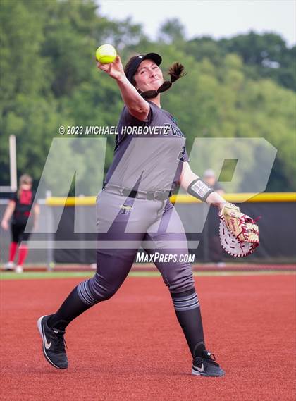 Thumbnail 2 in Forney @ Melissa (UIL 5A Regional Quarterfinals) photogallery.