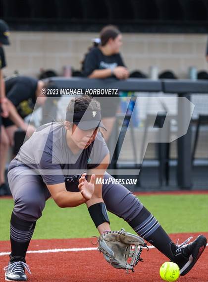 Thumbnail 1 in Forney @ Melissa (UIL 5A Regional Quarterfinals) photogallery.