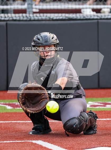 Thumbnail 3 in Forney @ Melissa (UIL 5A Regional Quarterfinals) photogallery.