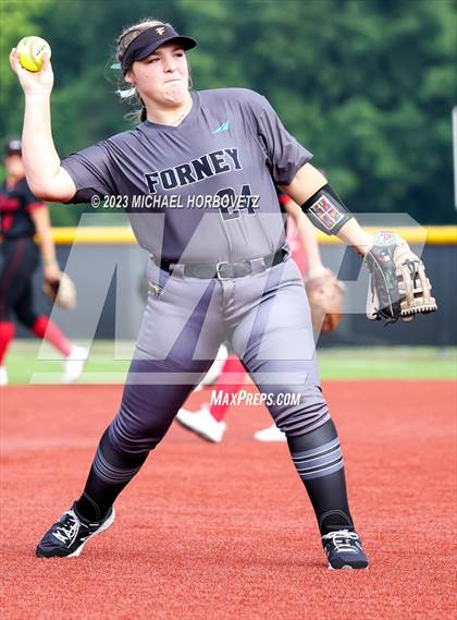 Thumbnail 2 in Forney @ Melissa (UIL 5A Regional Quarterfinals) photogallery.