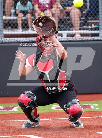 Thumbnail 2 in Forney @ Melissa (UIL 5A Regional Quarterfinals) photogallery.