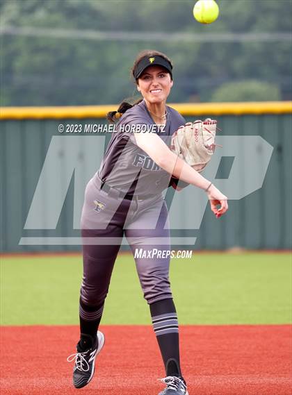 Thumbnail 3 in Forney @ Melissa (UIL 5A Regional Quarterfinals) photogallery.