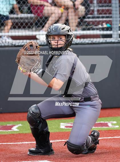 Thumbnail 2 in Forney @ Melissa (UIL 5A Regional Quarterfinals) photogallery.