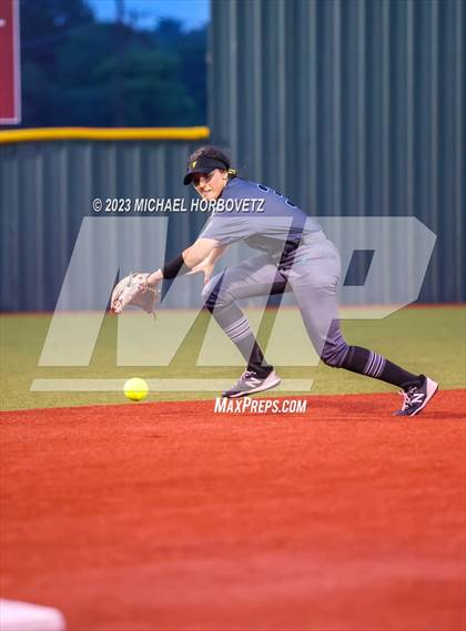 Thumbnail 3 in Forney @ Melissa (UIL 5A Regional Quarterfinals) photogallery.