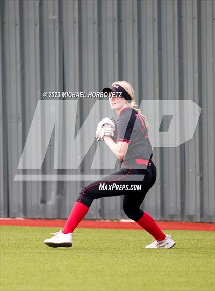 Thumbnail 3 in Forney @ Melissa (UIL 5A Regional Quarterfinals) photogallery.