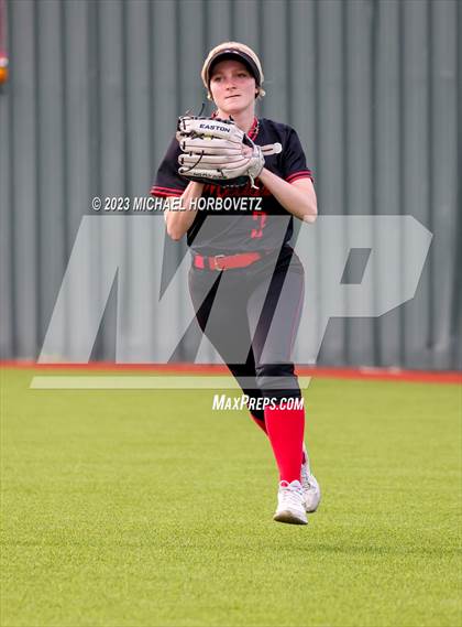 Thumbnail 2 in Forney @ Melissa (UIL 5A Regional Quarterfinals) photogallery.