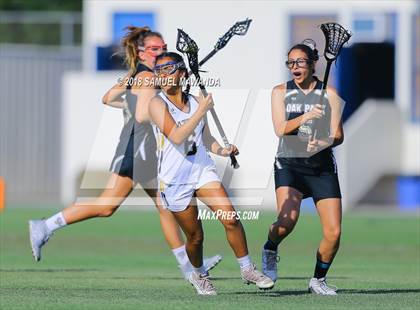 Thumbnail 2 in Birmingham vs Oak Park photogallery.
