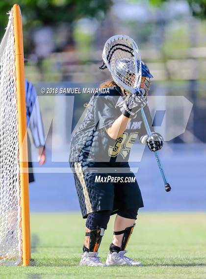 Thumbnail 2 in Birmingham vs Oak Park photogallery.