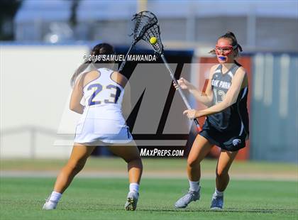Thumbnail 2 in Birmingham vs Oak Park photogallery.