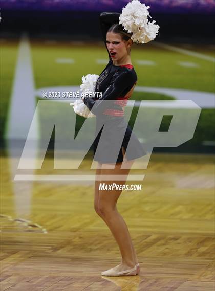 Thumbnail 1 in Roosevelt CHSAA Spirit Poms photogallery.