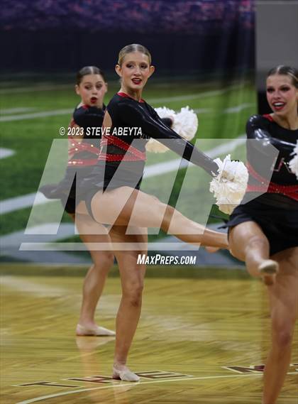 Thumbnail 2 in Roosevelt CHSAA Spirit Poms photogallery.