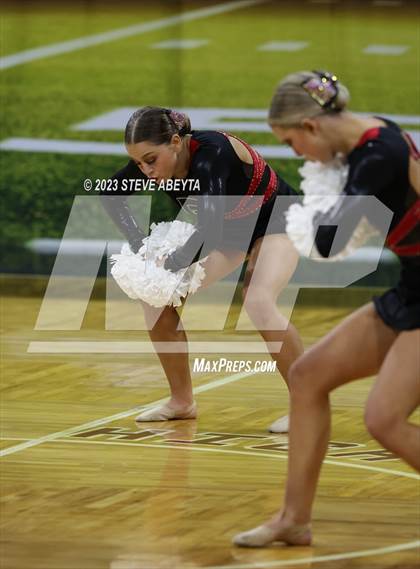 Thumbnail 3 in Roosevelt CHSAA Spirit Poms photogallery.