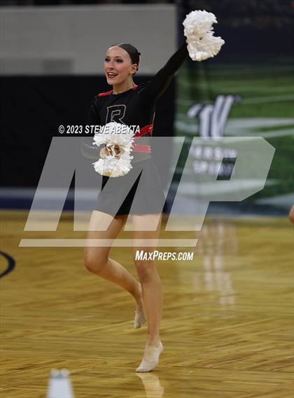 Thumbnail 1 in Roosevelt CHSAA Spirit Poms photogallery.