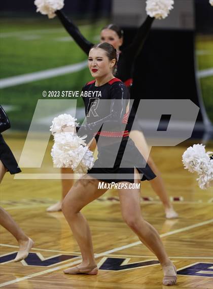 Thumbnail 3 in Roosevelt CHSAA Spirit Poms photogallery.