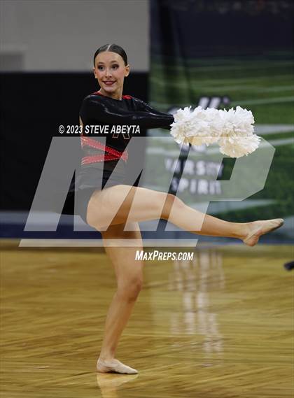 Thumbnail 2 in Roosevelt CHSAA Spirit Poms photogallery.