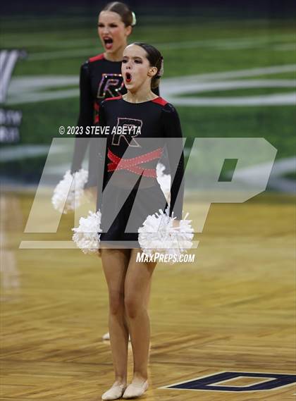 Thumbnail 2 in Roosevelt CHSAA Spirit Poms photogallery.
