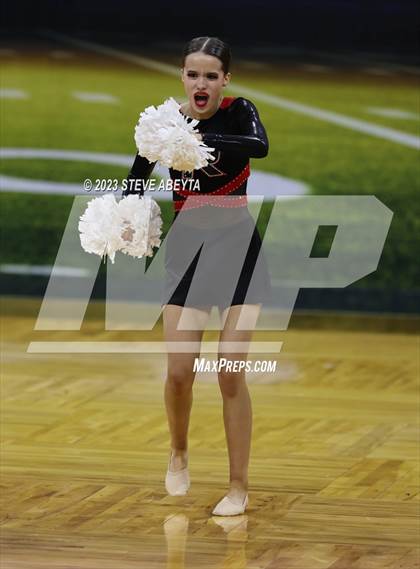 Thumbnail 1 in Roosevelt CHSAA Spirit Poms photogallery.