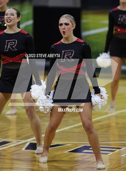Thumbnail 2 in Roosevelt CHSAA Spirit Poms photogallery.