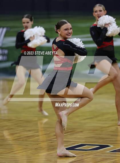 Thumbnail 3 in Roosevelt CHSAA Spirit Poms photogallery.