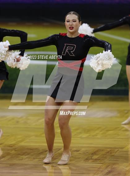 Thumbnail 1 in Roosevelt CHSAA Spirit Poms photogallery.