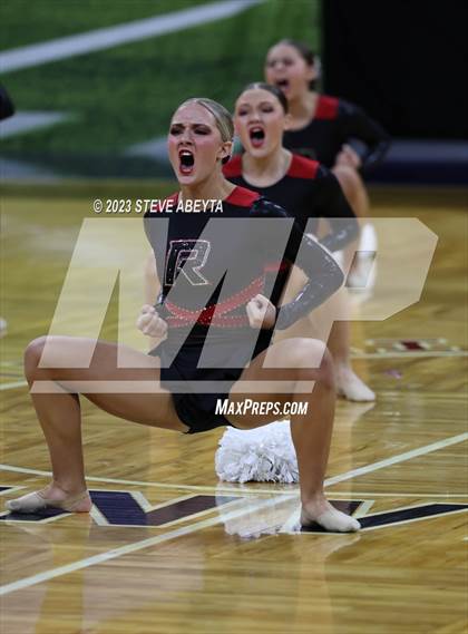 Thumbnail 1 in Roosevelt CHSAA Spirit Poms photogallery.