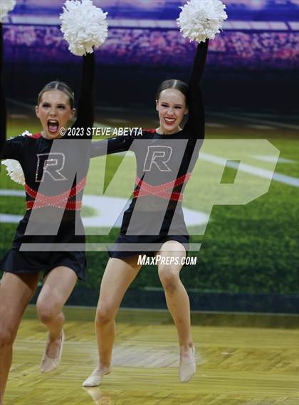 Thumbnail 1 in Roosevelt CHSAA Spirit Poms photogallery.