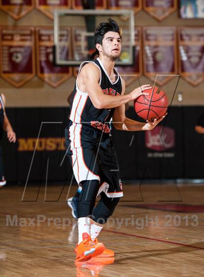 Thumbnail 2 in Greeley Central vs. Vista PEAK Prep (Ponderosa Invitational) photogallery.