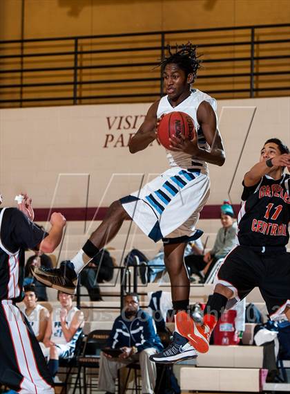 Thumbnail 1 in Greeley Central vs. Vista PEAK Prep (Ponderosa Invitational) photogallery.